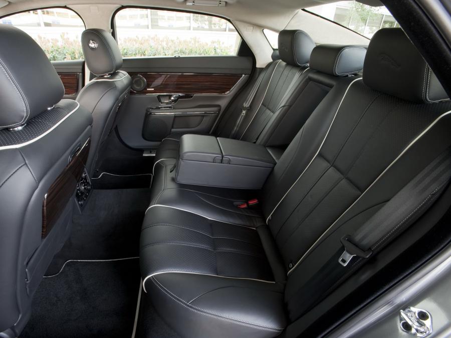  Jaguar XJL 2010 года  (US) (фото 39 из 41)